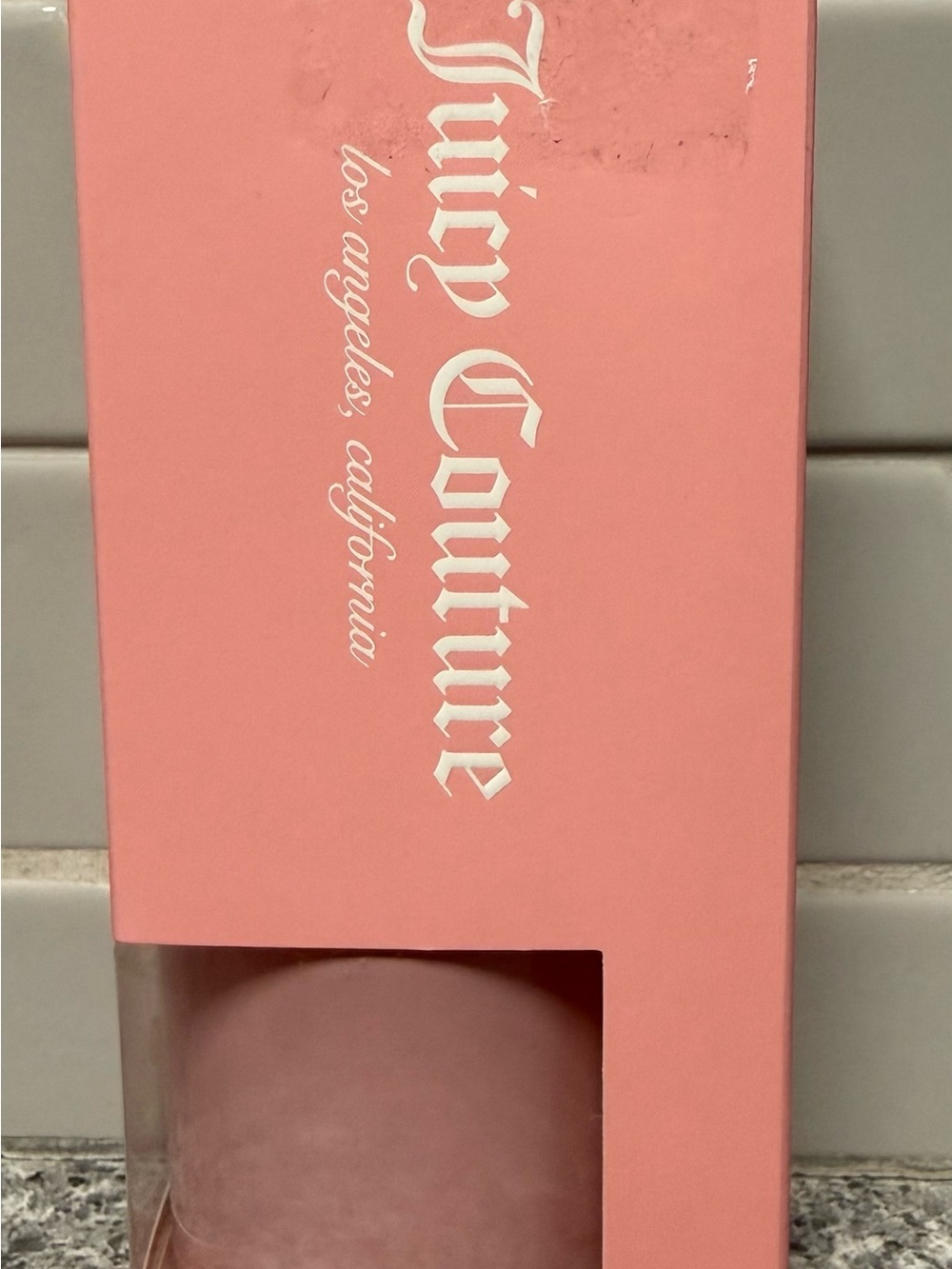 Juicy Couture Pink Cherry Scented Reed Diffuser - Picture 3 of 3